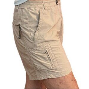 Columbia Titanium packable hiking cargo shorts size 8